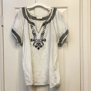 Dressbarn  Embroidered White cotton blouse 1X
